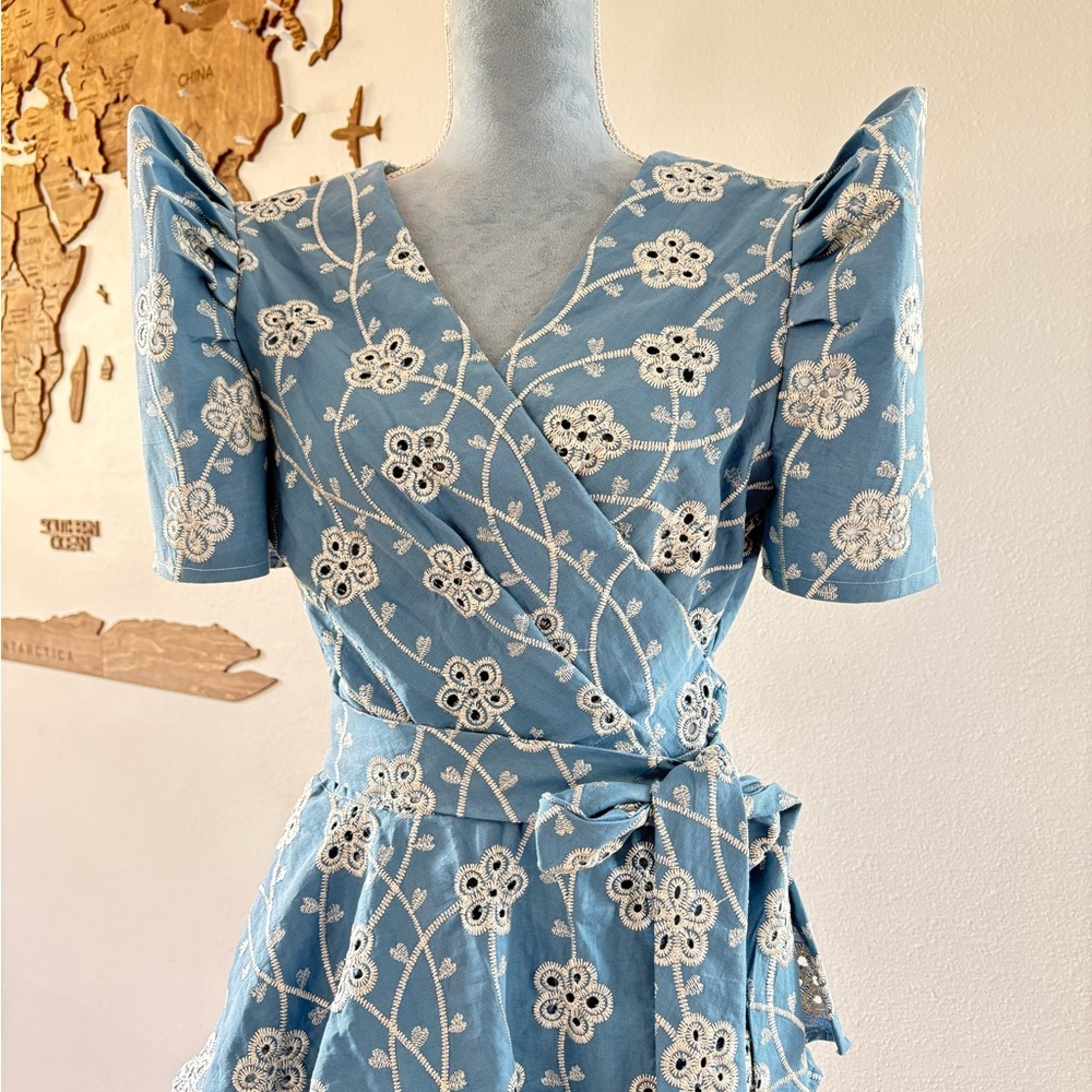 Elegant Blue Floral Wrap Dress